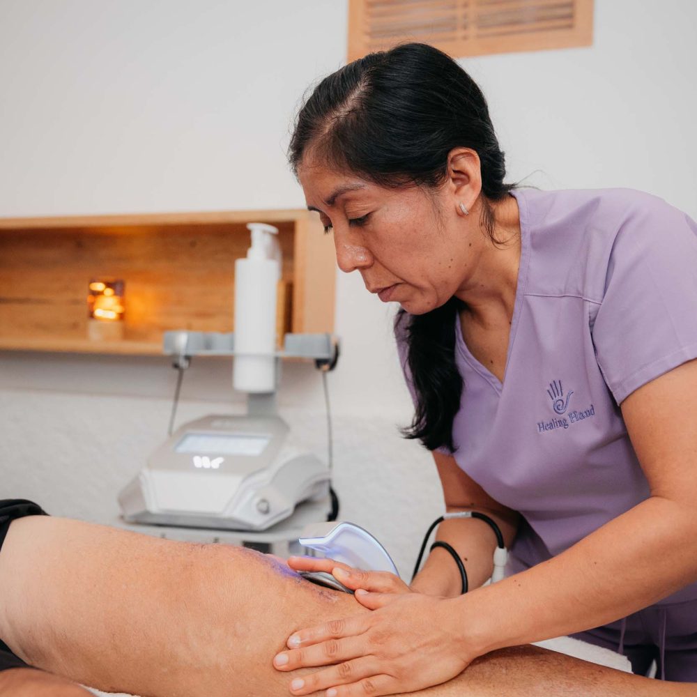 ACL Injuries Physical Therapy at Healing Hands – Physical Therapy, Therapeutic Massages and Spa in Antigua Guatemala